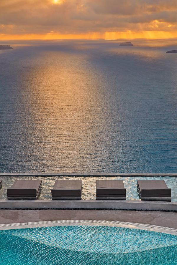 Lilium Hotel Santorini Fira  Exterior photo